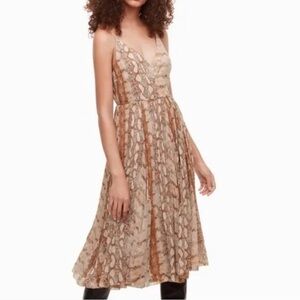 NEW WILFRED BEAUNE WRAP DRESS - SNAKEPRINT